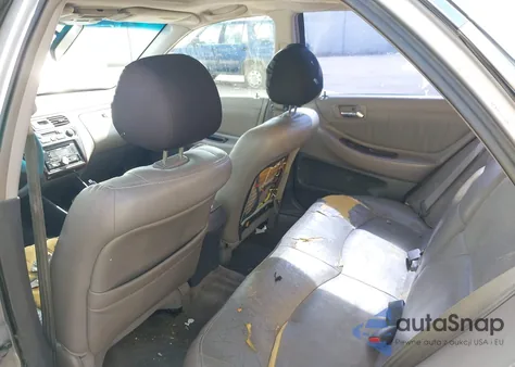 2001 Honda Accord 3.0 Ex из США, поврежденный, VIN 1HGCG16531A012528